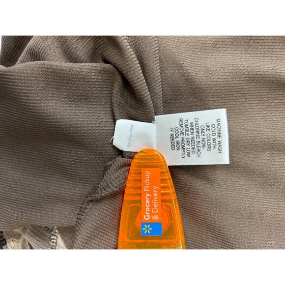 Croft & Barrow Womens 3X Top V-Neck Floral Paisley Print Beige/Black Polyester/N - Picture 6 of 8